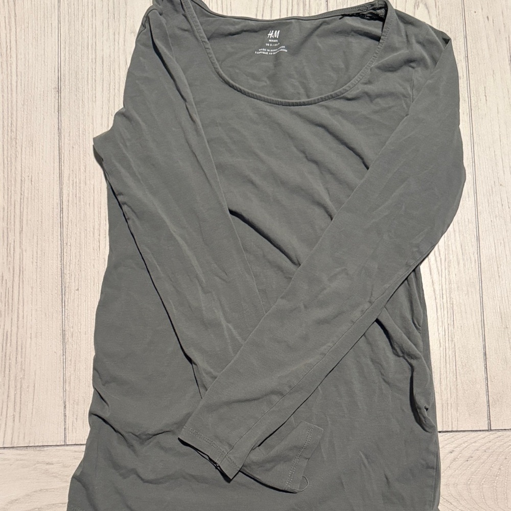 H&M Women's Charcoal Long Sleeve Tee